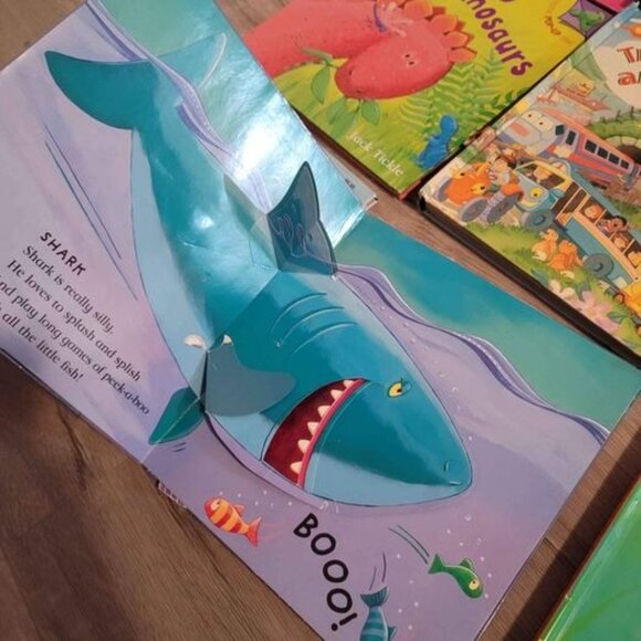 9 toddler pop up books. various conditions. some pop ups are broken and some mis - Picture 5 of 10